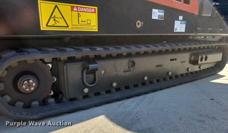 image for item EA2604 Ditch Witch JT9 directional boring unit with trailer