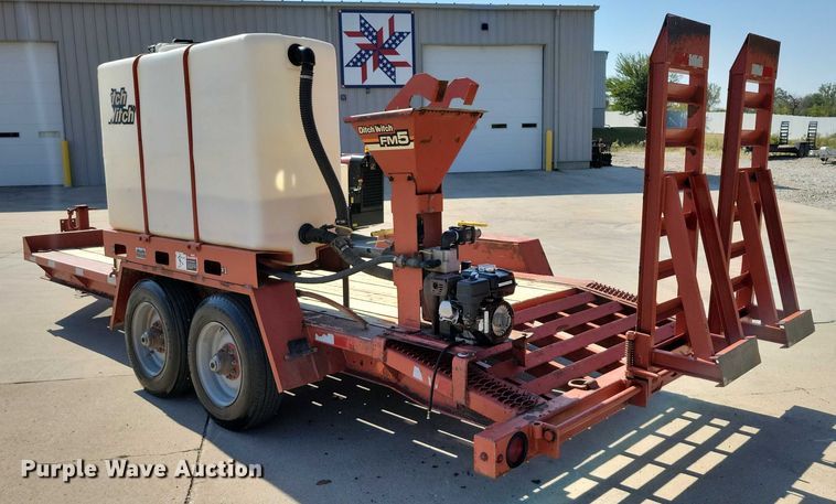 image for item EA2604 Ditch Witch JT9 directional boring unit with trailer
