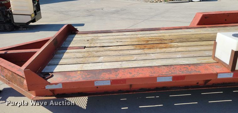 image for item EA2604 Ditch Witch JT9 directional boring unit with trailer