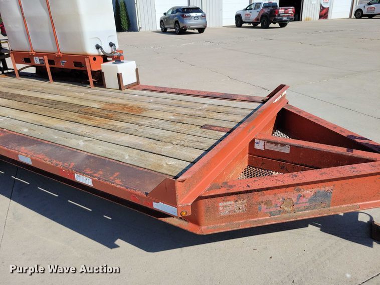 image for item EA2604 Ditch Witch JT9 directional boring unit with trailer