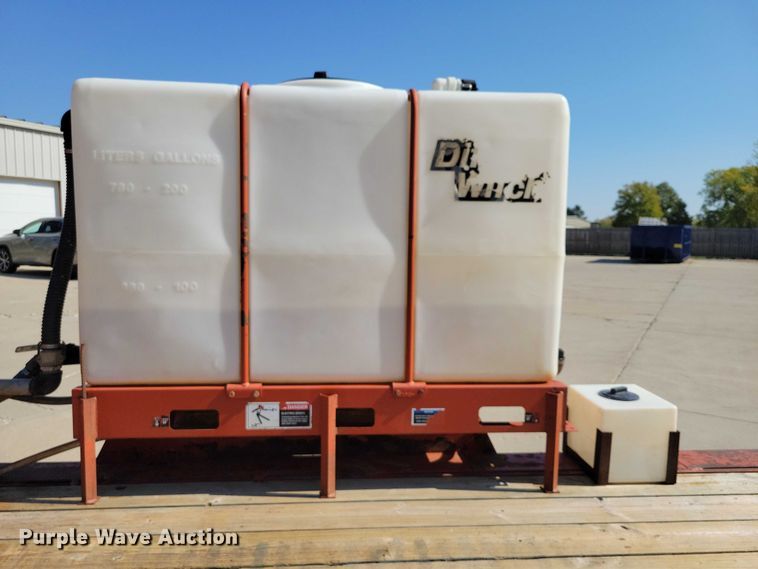 image for item EA2604 Ditch Witch JT9 directional boring unit with trailer