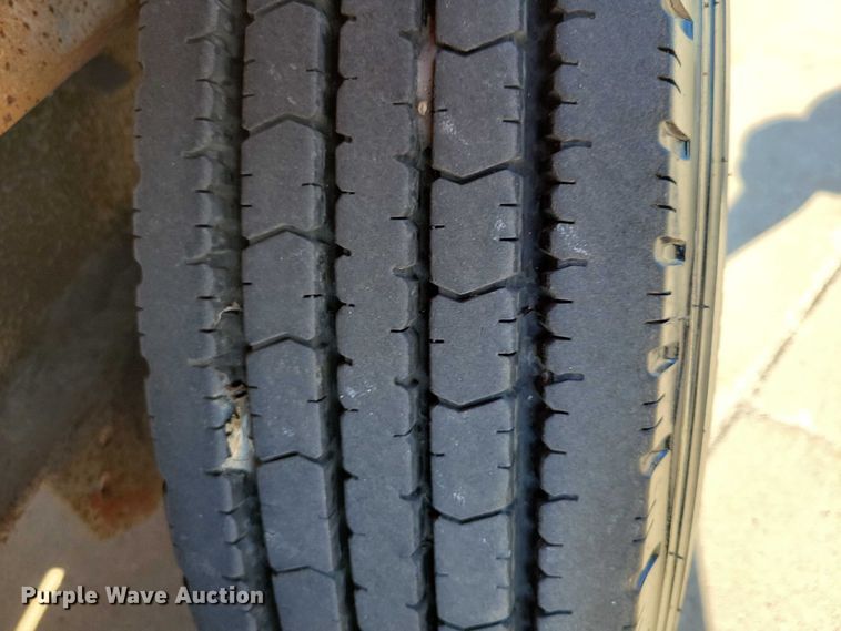 image for item EA2604 Ditch Witch JT9 directional boring unit with trailer