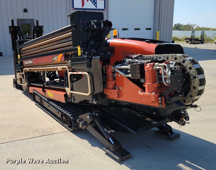 image for item EA2605 2015 Ditch Witch JT20 directional boring unit with trailer