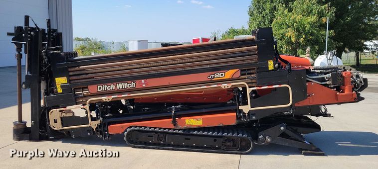 image for item EA2605 2015 Ditch Witch JT20 directional boring unit with trailer