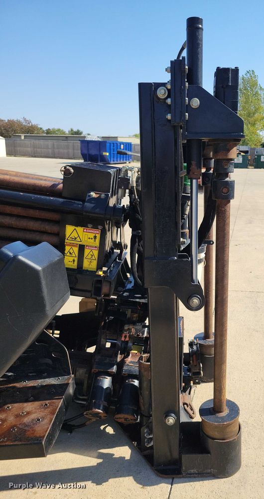 image for item EA2605 2015 Ditch Witch JT20 directional boring unit with trailer