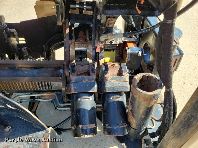 image for item EA2605 2015 Ditch Witch JT20 directional boring unit with trailer