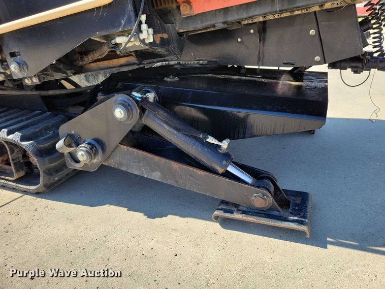 image for item EA2605 2015 Ditch Witch JT20 directional boring unit with trailer