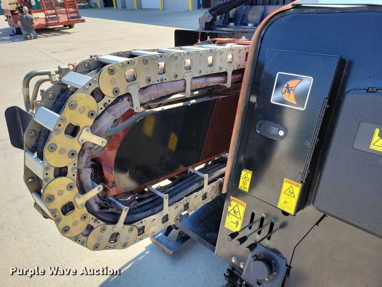 image for item EA2605 2015 Ditch Witch JT20 directional boring unit with trailer