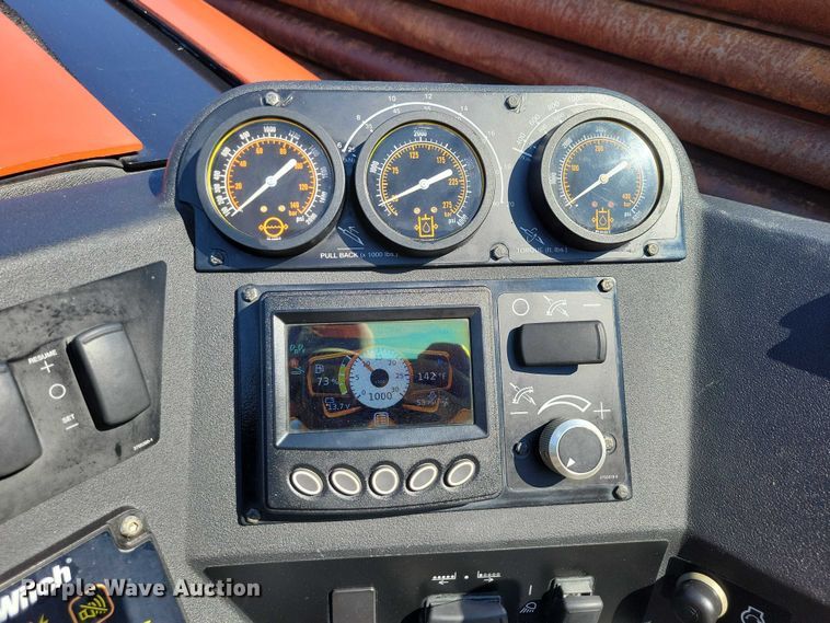 image for item EA2605 2015 Ditch Witch JT20 directional boring unit with trailer