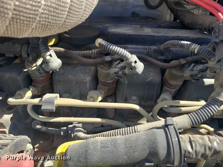 image for item EA2605 2015 Ditch Witch JT20 directional boring unit with trailer