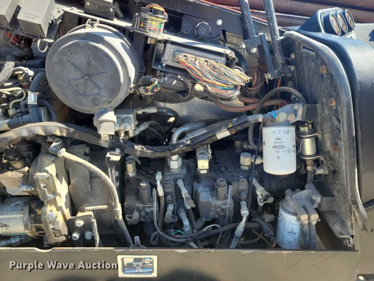 image for item EA2605 2015 Ditch Witch JT20 directional boring unit with trailer