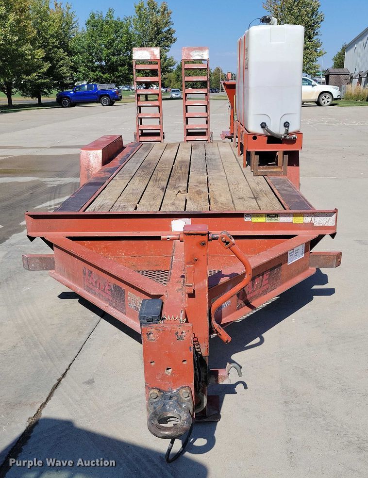 image for item EA2605 2015 Ditch Witch JT20 directional boring unit with trailer