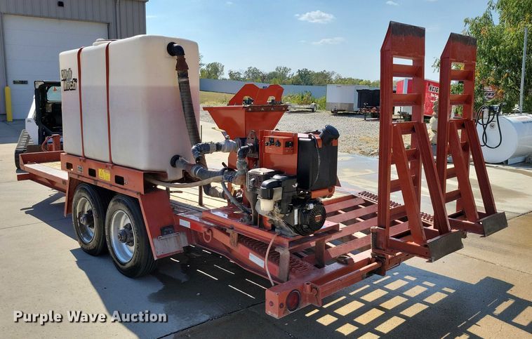 image for item EA2605 2015 Ditch Witch JT20 directional boring unit with trailer