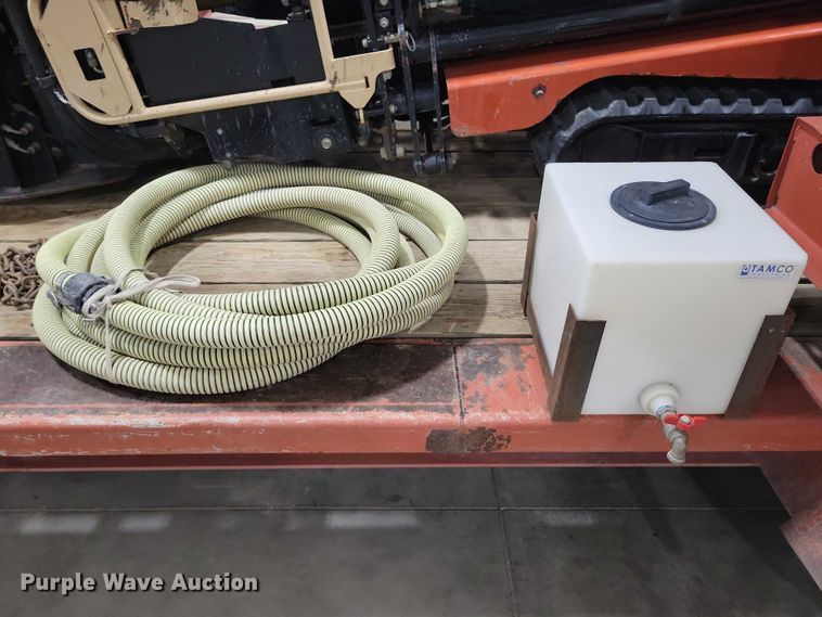 image for item EA2605 2015 Ditch Witch JT20 directional boring unit with trailer