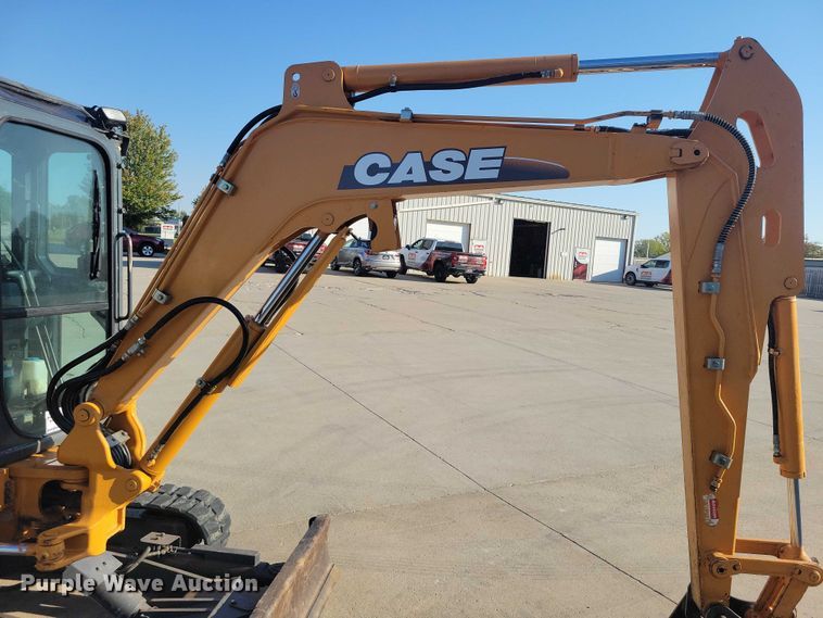 image for item EA2606 2015 Case CX36B mini excavator