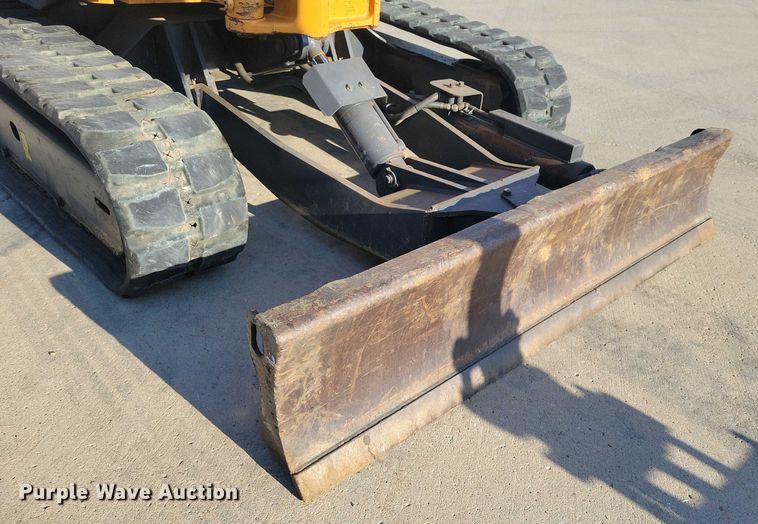 image for item EA2606 2015 Case CX36B mini excavator