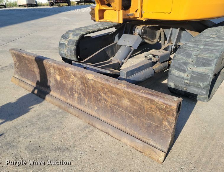 image for item EA2606 2015 Case CX36B mini excavator