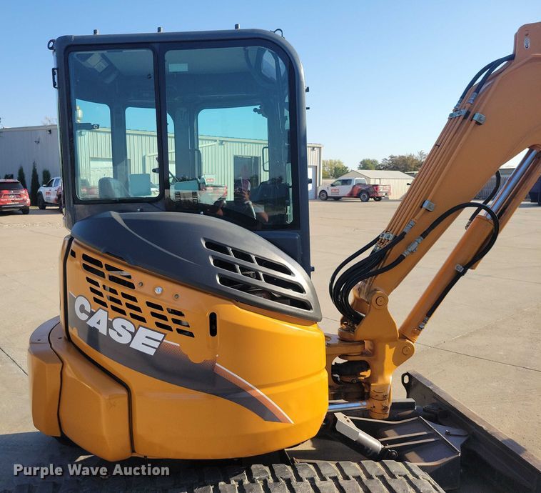 image for item EA2606 2015 Case CX36B mini excavator