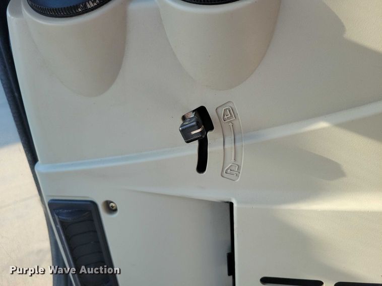 image for item EA2606 2015 Case CX36B mini excavator