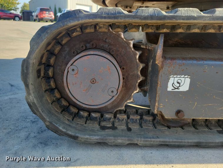 image for item EA2606 2015 Case CX36B mini excavator