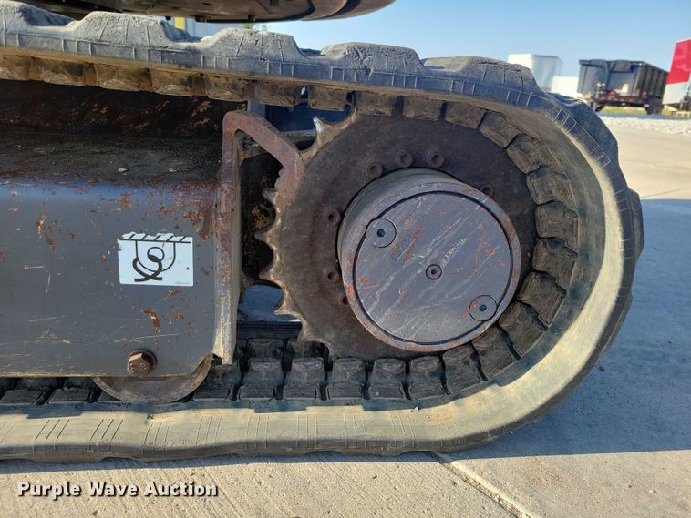 image for item EA2606 2015 Case CX36B mini excavator