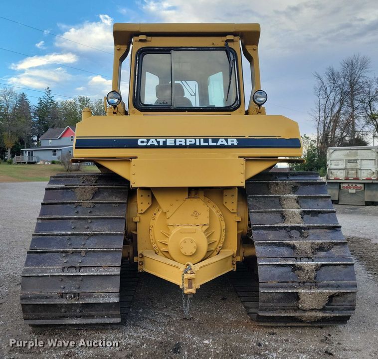 image for item EA2607 Caterpillar D6H LGP dozer