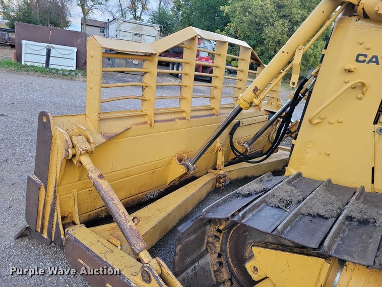 image for item EA2607 Caterpillar D6H LGP dozer