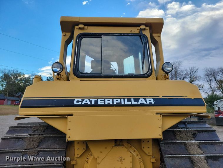 image for item EA2607 Caterpillar D6H LGP dozer