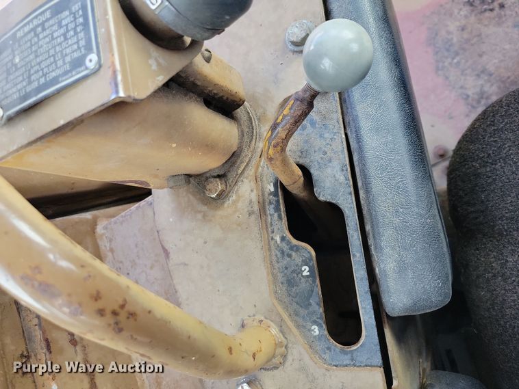 image for item EA2607 Caterpillar D6H LGP dozer