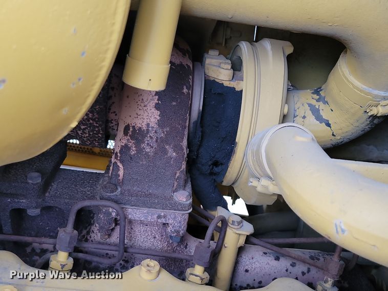 image for item EA2607 Caterpillar D6H LGP dozer