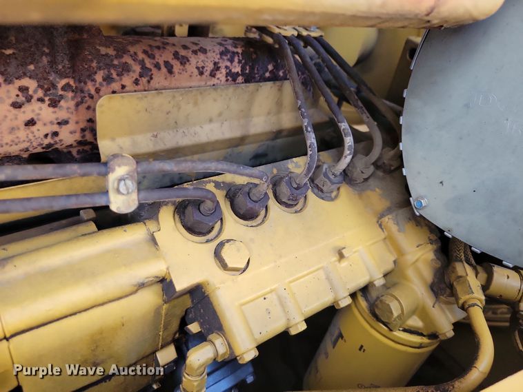 image for item EA2607 Caterpillar D6H LGP dozer