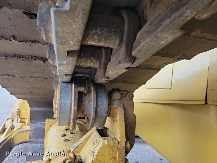 image for item EA2607 Caterpillar D6H LGP dozer