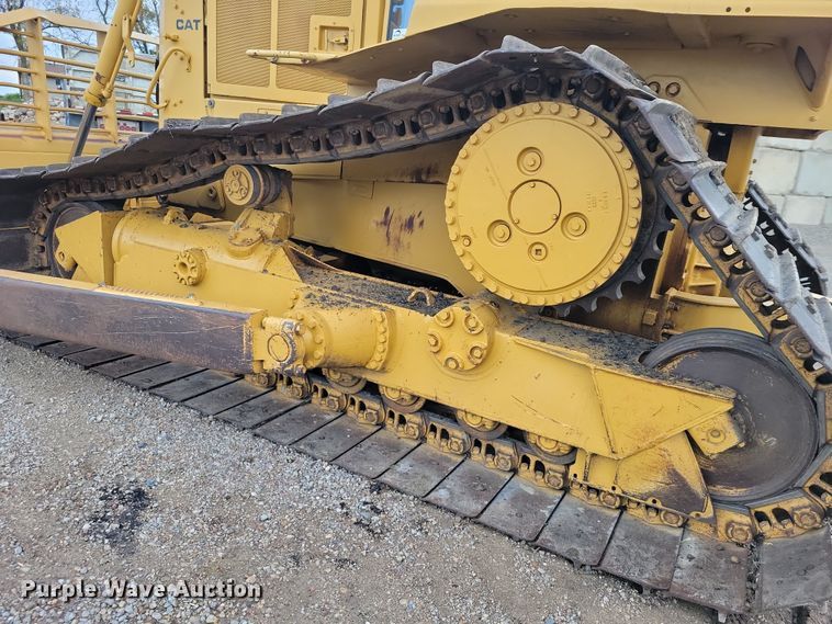 image for item EA2607 Caterpillar D6H LGP dozer