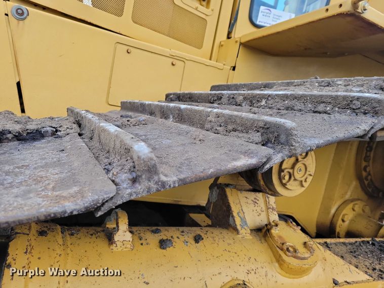 image for item EA2607 Caterpillar D6H LGP dozer