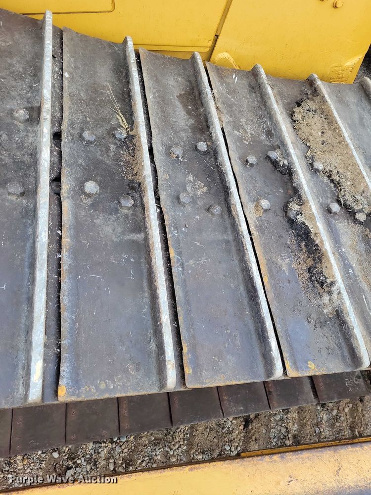 image for item EA2607 Caterpillar D6H LGP dozer