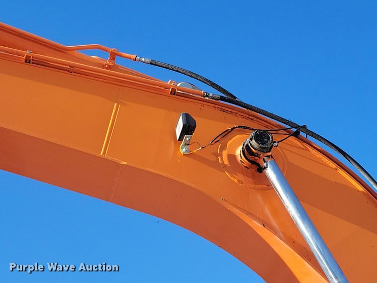 image for item EA2616 2018 Hitachi Zaxis 350 LC excavator