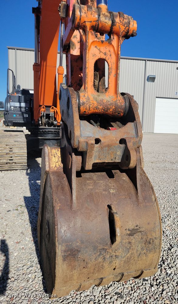 image for item EA2616 2018 Hitachi Zaxis 350 LC excavator
