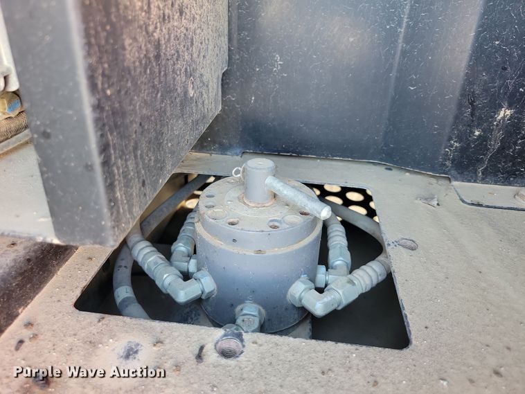 image for item EA2616 2018 Hitachi Zaxis 350 LC excavator