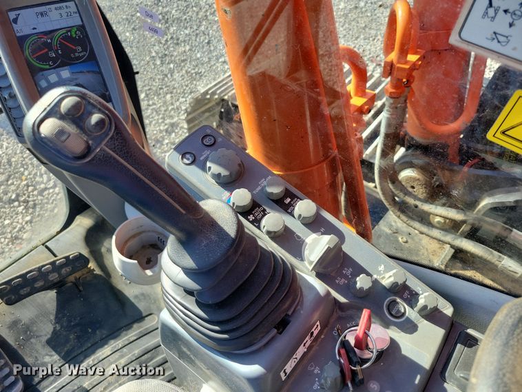 image for item EA2616 2018 Hitachi Zaxis 350 LC excavator