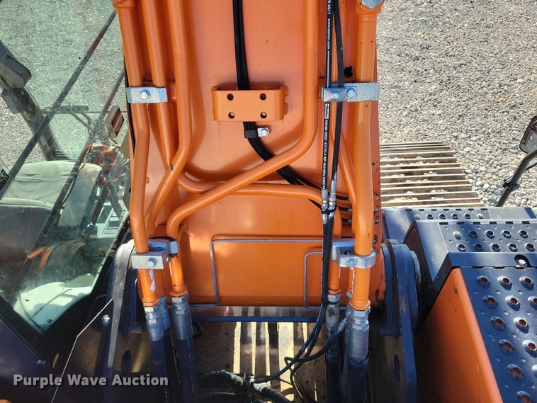 image for item EA2616 2018 Hitachi Zaxis 350 LC excavator