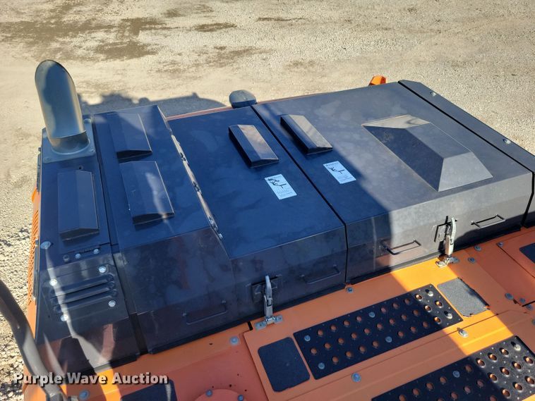 image for item EA2616 2018 Hitachi Zaxis 350 LC excavator