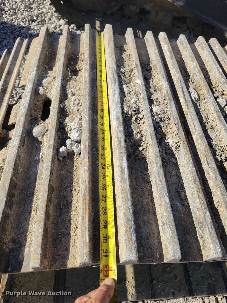 image for item EA2616 2018 Hitachi Zaxis 350 LC excavator