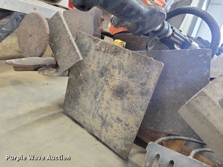 image for item EA2624 Tools