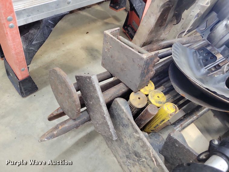 image for item EA2624 Tools