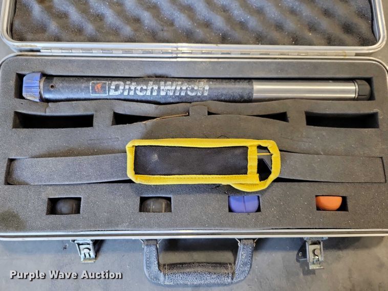 image for item EA2632 Ditch Witch  Smart Tool locator