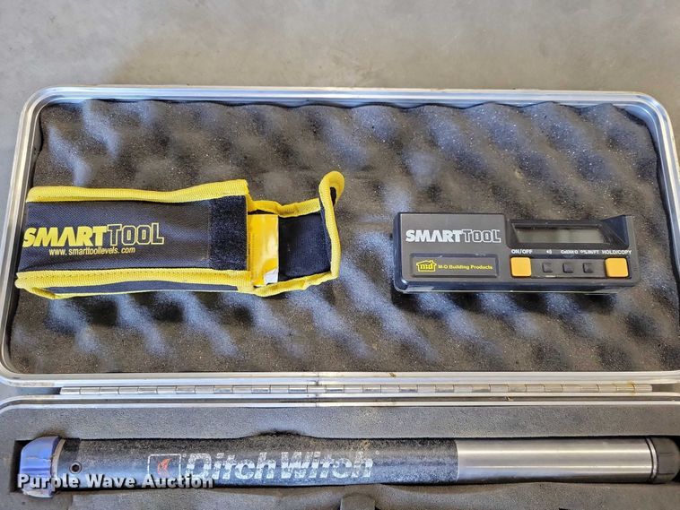 image for item EA2632 Ditch Witch  Smart Tool locator