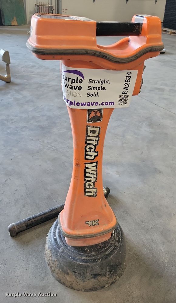 image for item EA2634 2015 Ditch Witch TK guidance system
