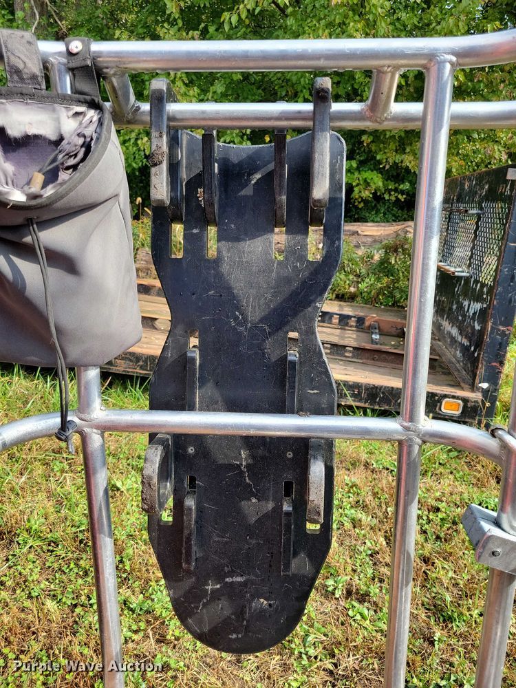 image for item EA2636 2018 Platform Basket PB 22.10 tracked boom lift