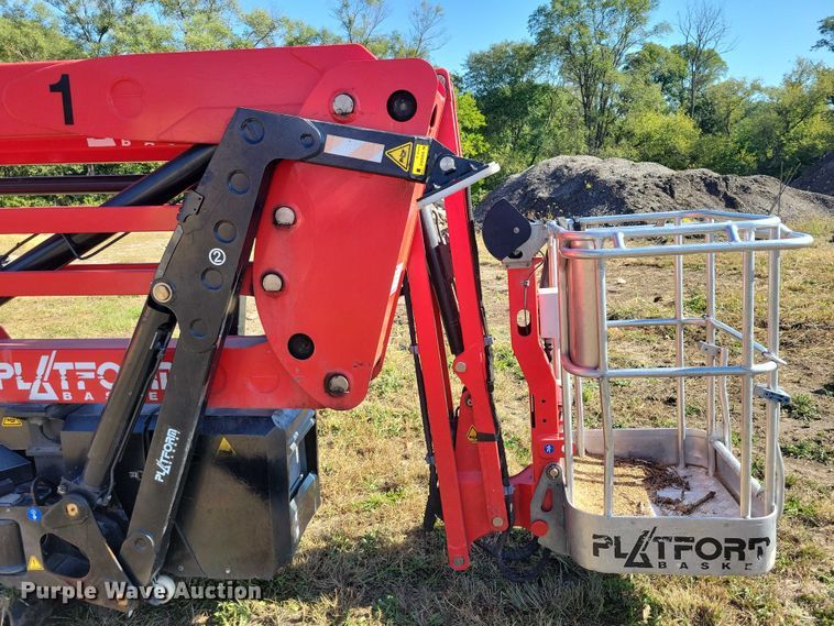 image for item EA2636 2018 Platform Basket PB 22.10 tracked boom lift