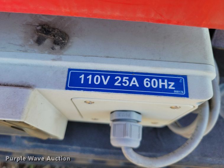 image for item EA2636 2018 Platform Basket PB 22.10 tracked boom lift